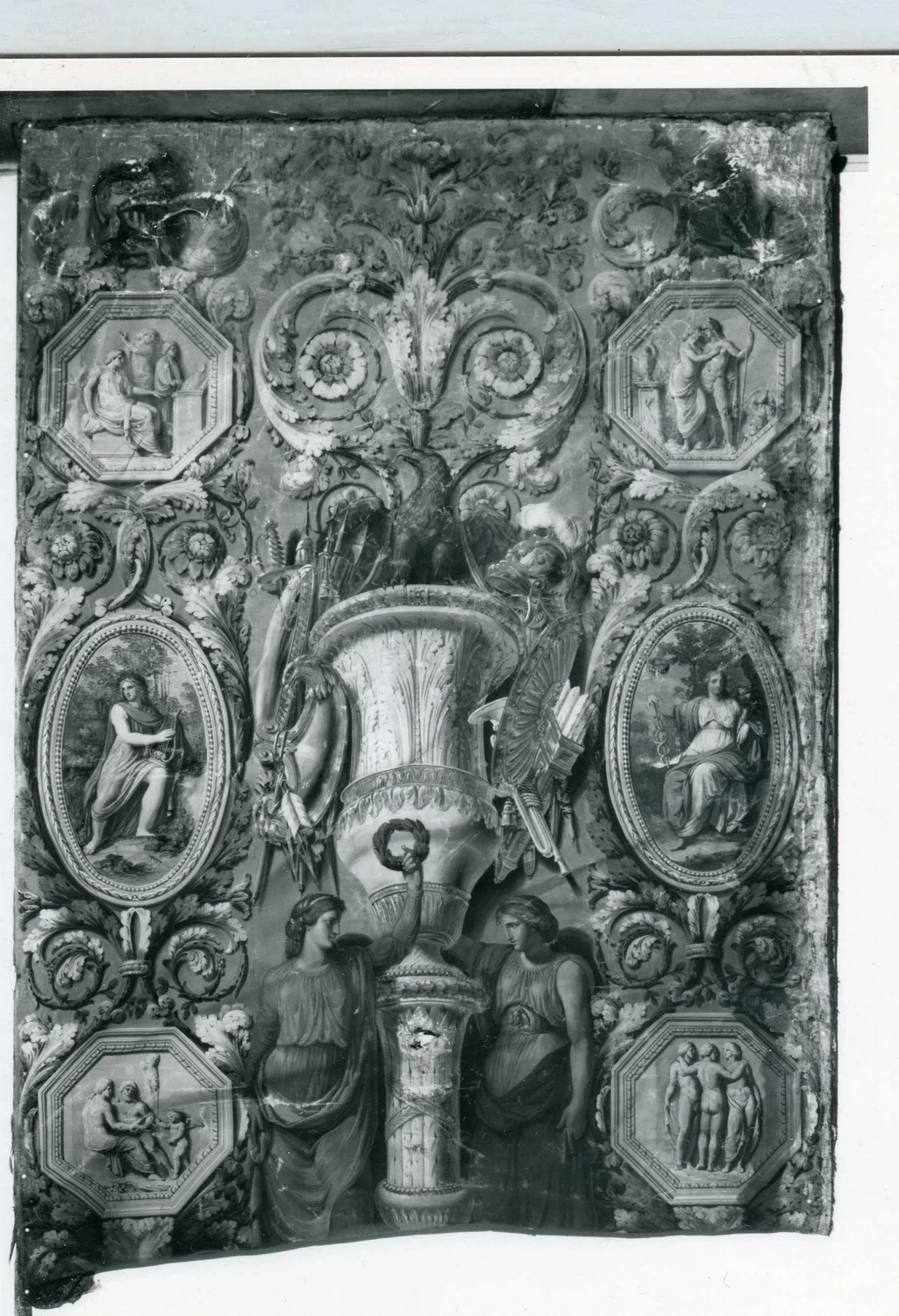 Figure allegoriche - Palazzo reale, Milano