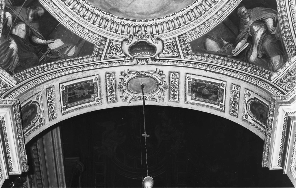Agostino Ciampelli 76 La Colomba dello Spirito Santo e quattro Santi martiri Chiesa del SS. Nome di Gesù all'Argentina, Roma