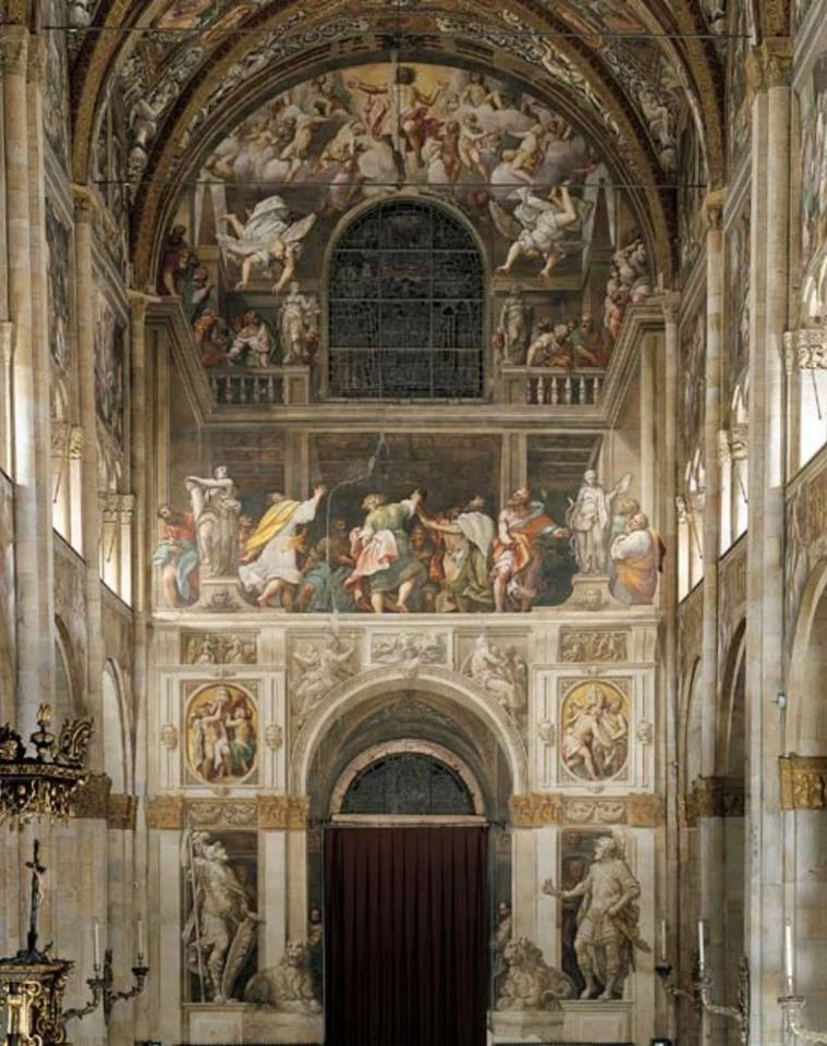 Duomo di Parma. affreschi di Lattanzio Gambara