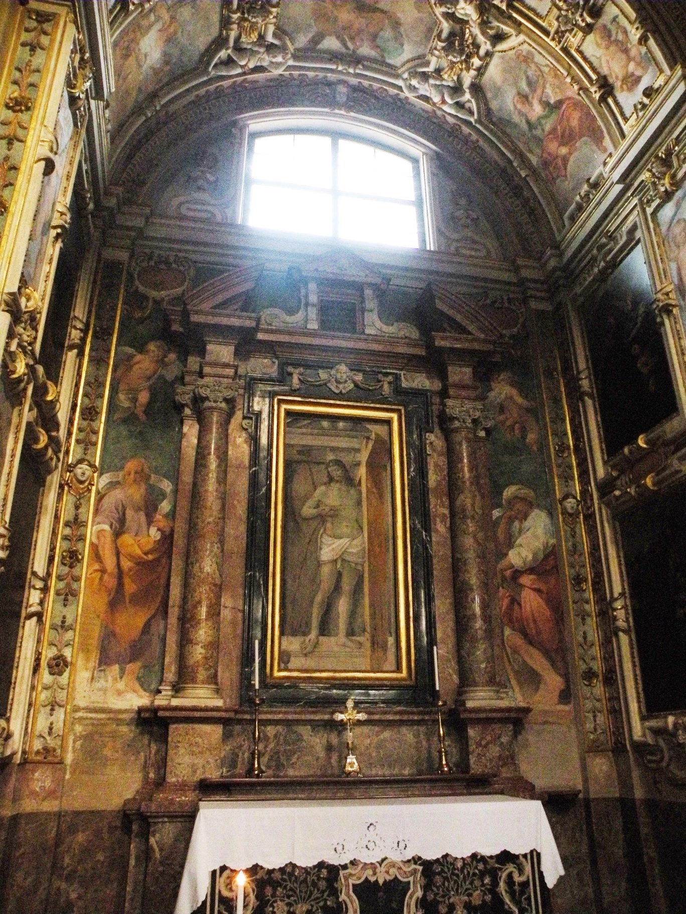 Storie di Santo Stefano (1566) - cappella del Sacramento, Abside della collegiata di Santo Stefano (ex Pieve) Vimercate (Mi)