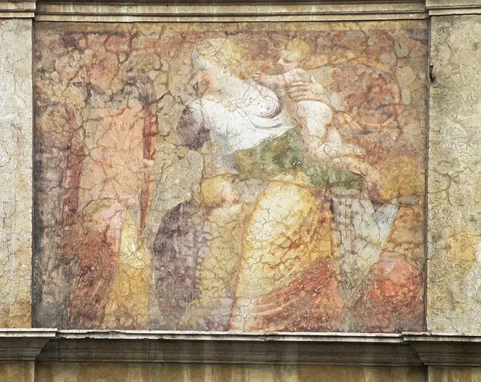 Case del Gambero (fronte su corso Palestro) affreschi di Lattanzio Gambara