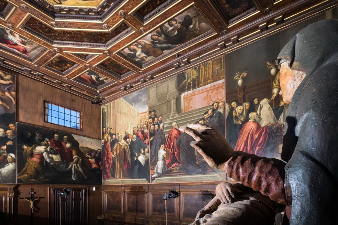 Interno chiesa dei crocifissi - Venezia